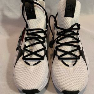 Lining Essence Lace Up 13